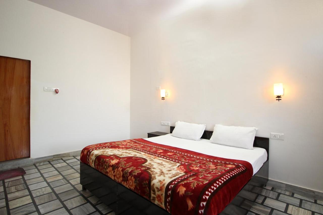 Hotel Vacation Jaipur Eksteriør billede